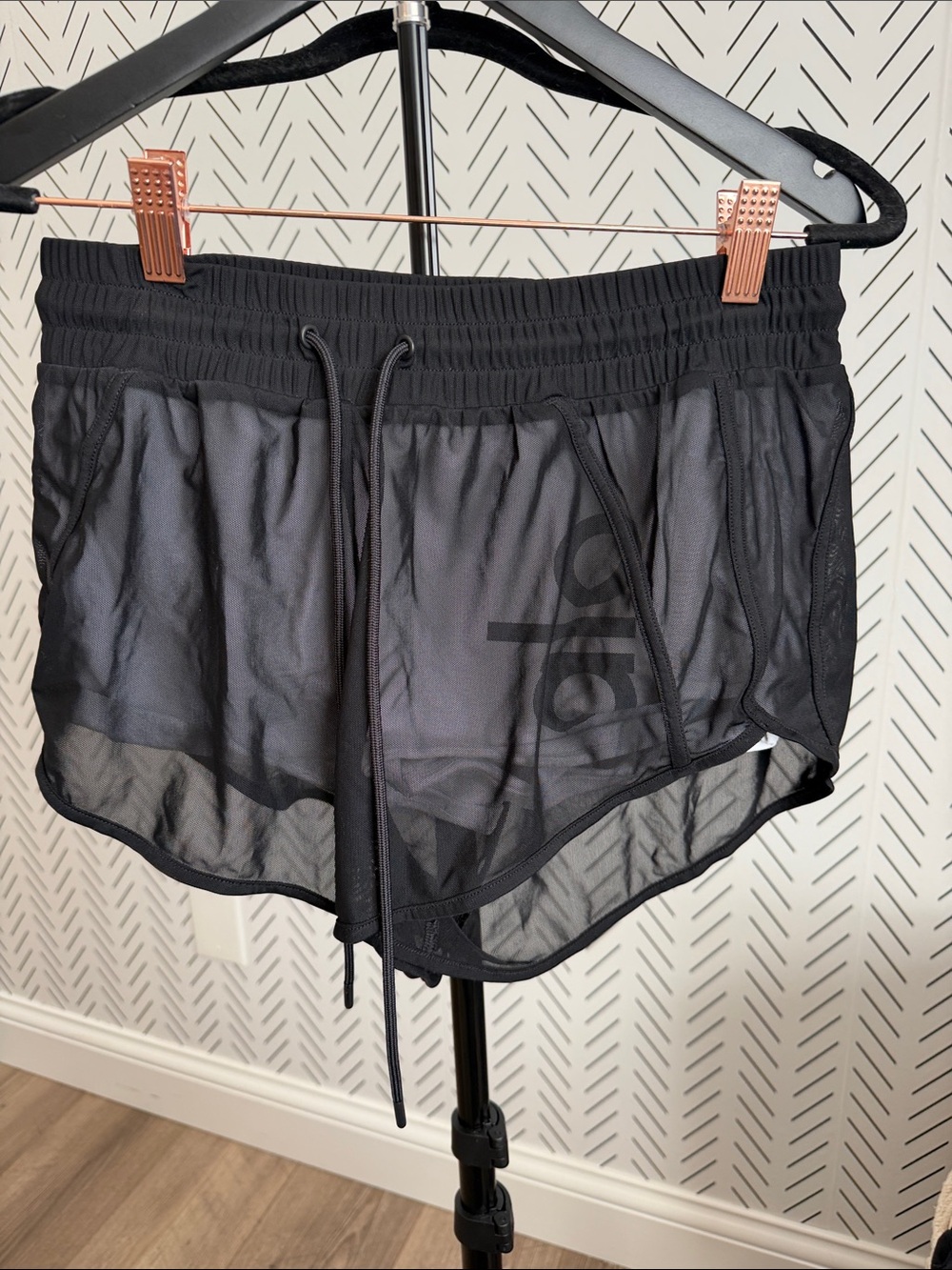 ALO Yoga Black Sheer Mesh Layered Athletic Shorts